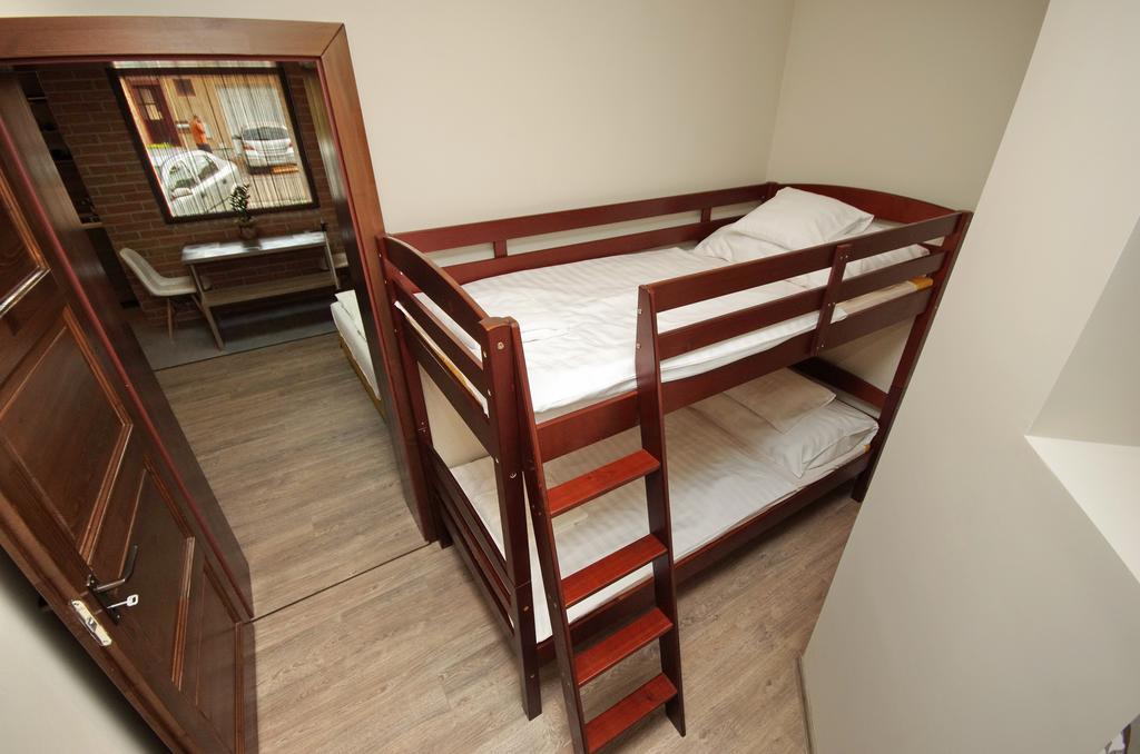 Mosoly Deluxe Apartman Gyula Esterno foto